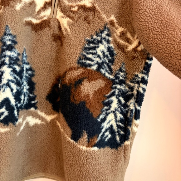 💚Old Navy Bison Fleece Pullover - Picture 2 of 7